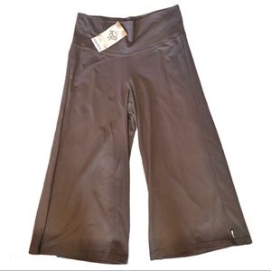 NWT PRANA Gaucho Capri Yoga Pants Wide Leggings